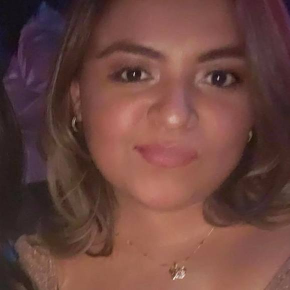 Profile Picture of Grethel Gonzalez (@lexalove25) on Poshmark