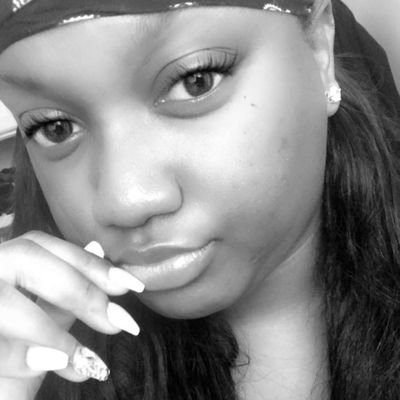 Profile Picture of Desiree F. Clark (@Girl_Genius368) on Twitter