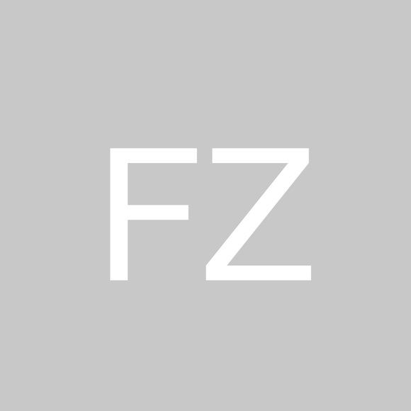 Profile Picture of Feng Zhao (@navooo) on Poshmark