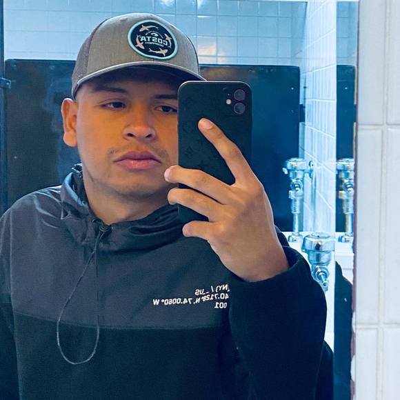 Profile Picture of Nicolas Cortez (@nicolascortez38) on Poshmark