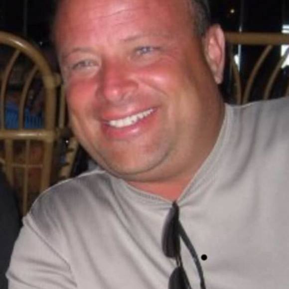 Profile Picture of Mark Kelley (@mkellsales) on Poshmark