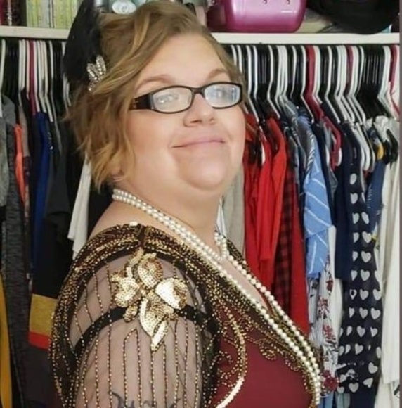 Profile Picture of Nancy Haskell (@nancy_haskell) on Poshmark