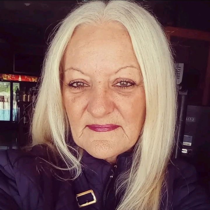 Profile Picture of Lynette (@lynettekeen) on Tiktok