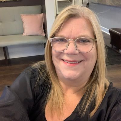 Profile Picture of Phyllis Shapiro (@phyllisShapiro8) on Twitter