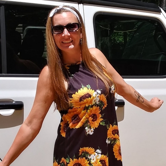 Profile Picture of Alana Werth (@amwdha) on Poshmark