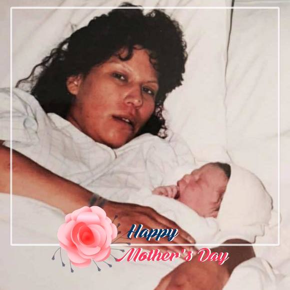 Profile Picture of Naomi Mollick (@mollickboyz2015) on Poshmark