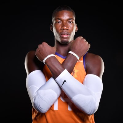 Profile Picture of _cd13 (@cheick_diallo13) on Twitter
