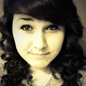 Profile Picture of Larissa Mae (@lissa_panda) on Myspace