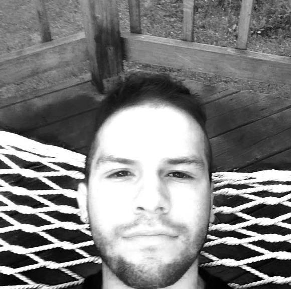 Profile Picture of Mark Macdonald (@markmacdonald) on Poshmark