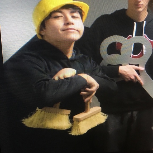 Profile Picture of Justin Baronowski (@justinb120100) on Poshmark