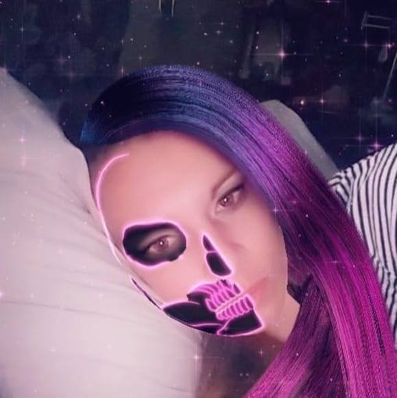 Profile Picture of Brandy Reagh (@blreagh) on Poshmark