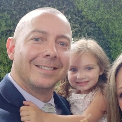 Profile Picture of Mike Ant (@kegacide) on Twitter