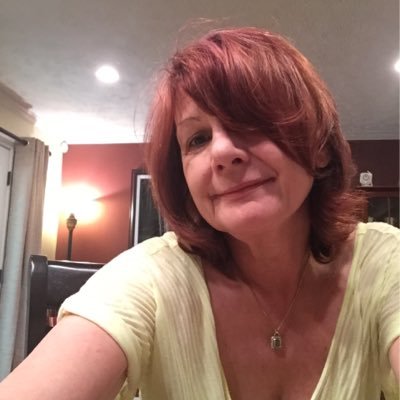 Profile Picture of Julie Sullivan (@Jewels201603) on Twitter