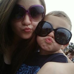 Profile Picture of Maddii Raymond (@i_love_charles_alot_x3) on Myspace