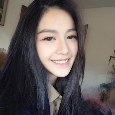 Profile Picture of Lorraine (@LLLorraine_Chow) on Twitter