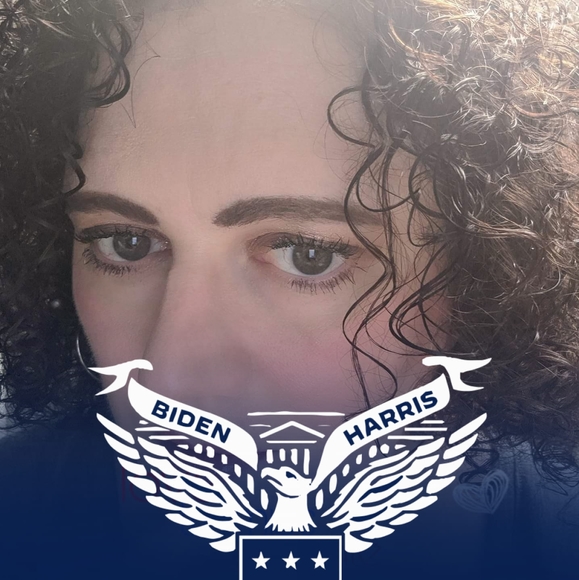 Profile Picture of Carla Bisagni-holmes (@cmbscorpio) on Poshmark