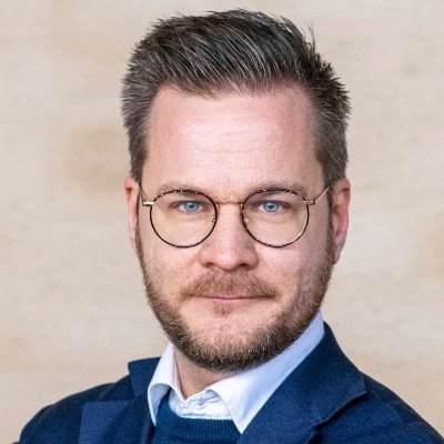 Profile Picture of Advokat Jakob Lindgren (@AdvokatJakob) on Twitter