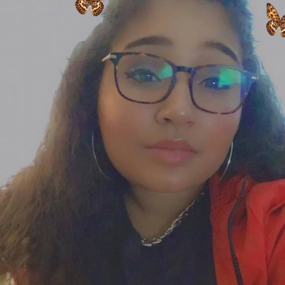 Profile Picture of Jasmine Price (@jasmineprice341) on Poshmark