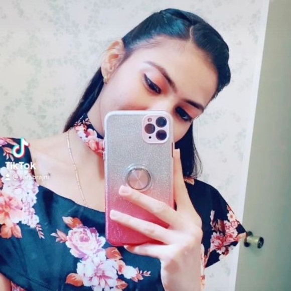 Profile Picture of Rajni Mehrok (@rajnimehrok) on Poshmark