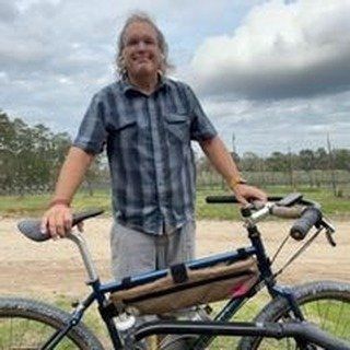 Profile Picture of Chris Clodfelter (@sea.el.sea) on Instagram