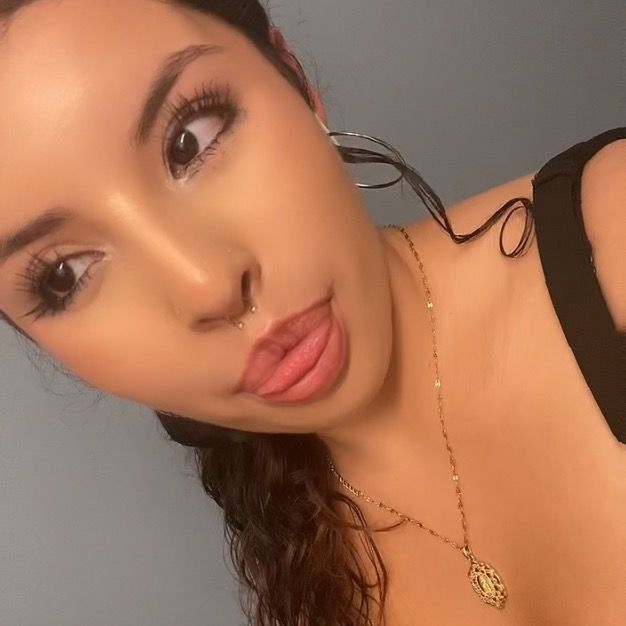 Profile Picture of Mayis<3 (@mayisspams) on Tiktok