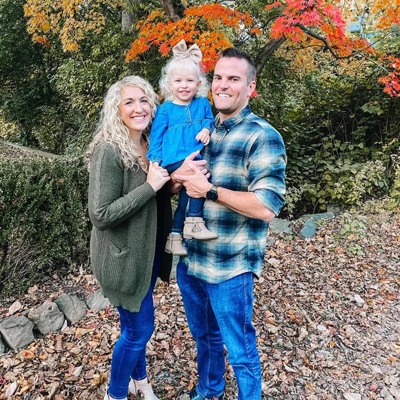 Profile Picture of Kimberli Door (@kimberlihyzdu) on Poshmark