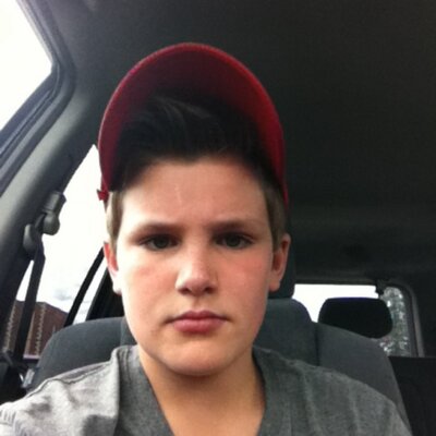 Profile Picture of Braden (@steve93203865) on Twitter