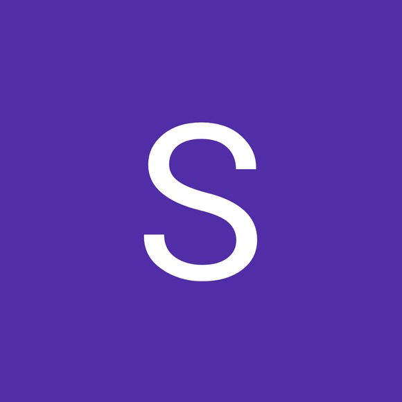 Profile Picture of Steven Cloud (@srcloud917) on Poshmark