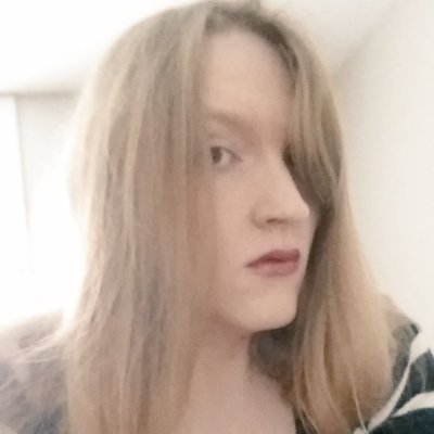 Profile Picture of Willow Catelyn Maclay (@willow_catelyn) on Twitter