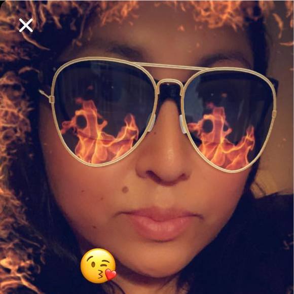 Profile Picture of Remedios Gaspar (@remedios_gaspar) on Poshmark