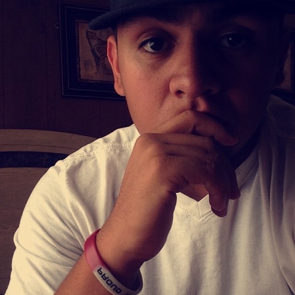 Profile Picture of Luis Merced (@anthonymerced15) on Poshmark