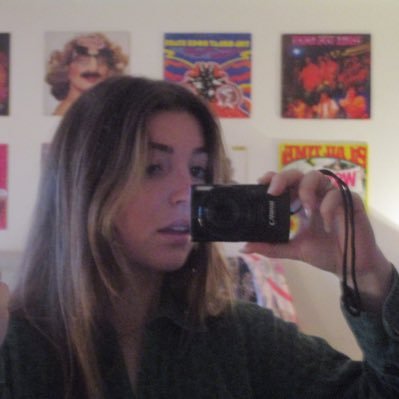 Profile Picture of Julia Conway (@juliaconway_) on Twitter
