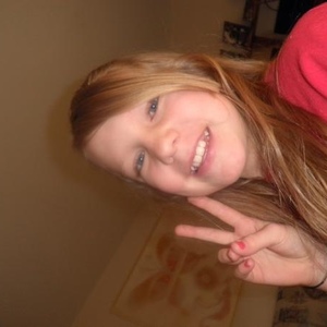 Profile Picture of Alexis Nagle (@alexisnagle) on Myspace