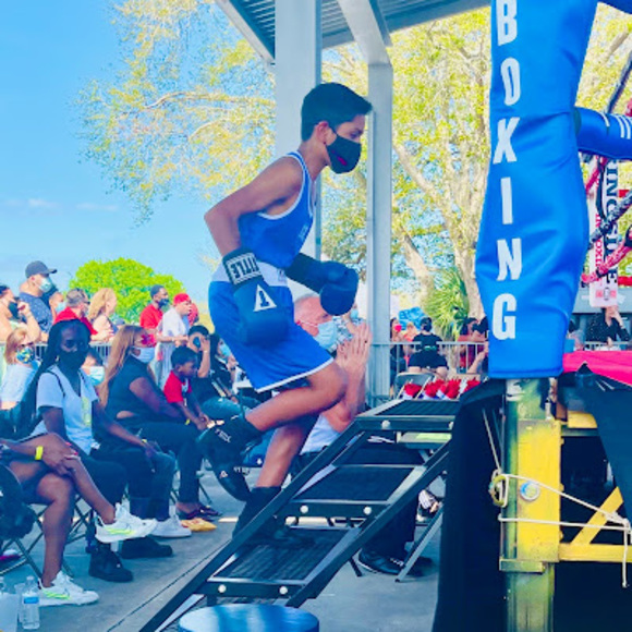 Profile Picture of Joel a. Cavazos (@joelgamingmc) on Poshmark