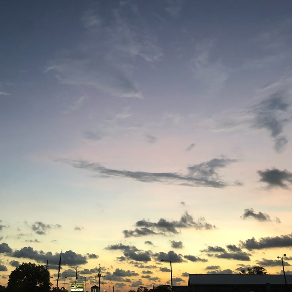 Profile Picture of Julianna Morganelli (@julianna634) on Poshmark