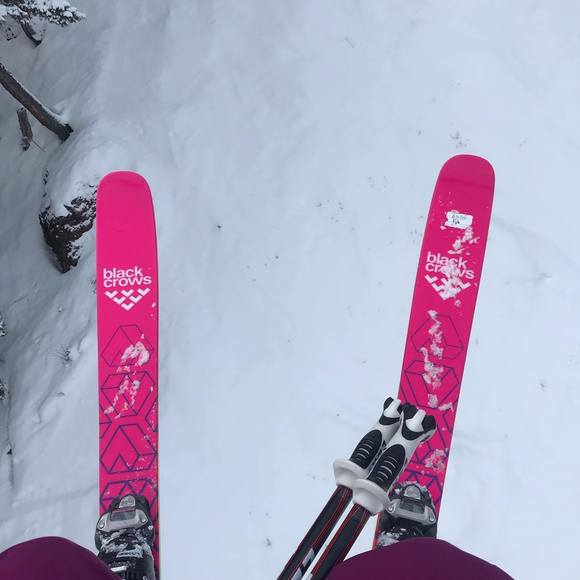 Profile Picture of Amber Blake (@amberblake313) on Poshmark