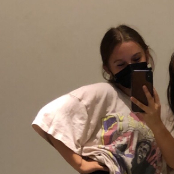 Ashley Pietig - Poshmark Profile Picture of Ashley Pietig (@ashley_pietig) on Poshmark