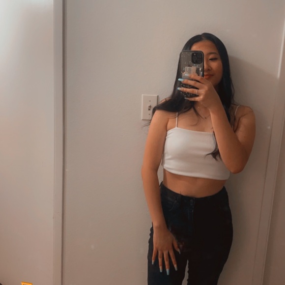 Profile Picture of Dianne joy Edora (@ddje02) on Poshmark