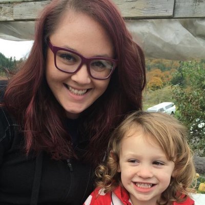 Profile Picture of Brooke S. (@BrookeStiebritz) on Twitter