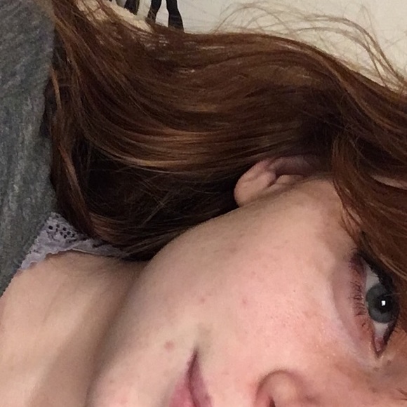 Profile Picture of Abigail Riggsby (@abbs231) on Poshmark