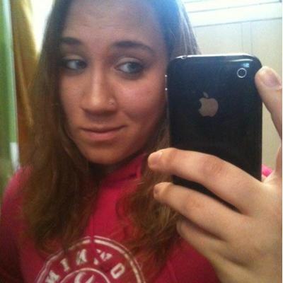 Profile Picture of Bobbie Hodge (@JLADY19) on Twitter