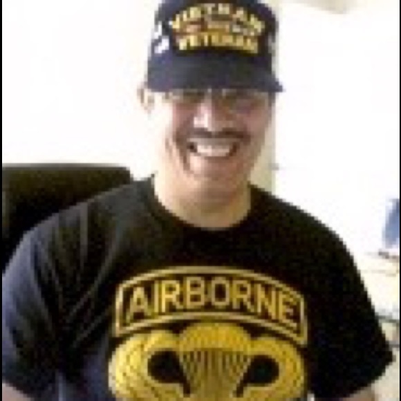 Profile Picture of Irving Sanchez (@david5134) on Poshmark