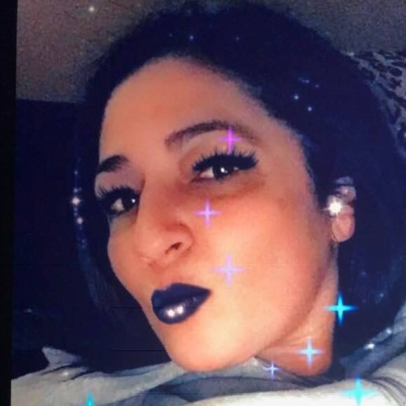 Profile Picture of Katie Dginto-foster (@kfoster898) on Poshmark