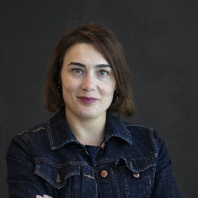 Profile Picture of Angela Pacienza (@AngelaPacienza) on Twitter