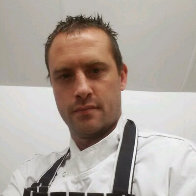 Profile Picture of Jay Parry (@Jayparry79) on Twitter