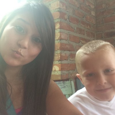 Profile Picture of Reagan Mitchell (@rw43929622) on Twitter