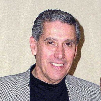 Profile Picture of Ron Cornelison (@ronpapa) on Twitter