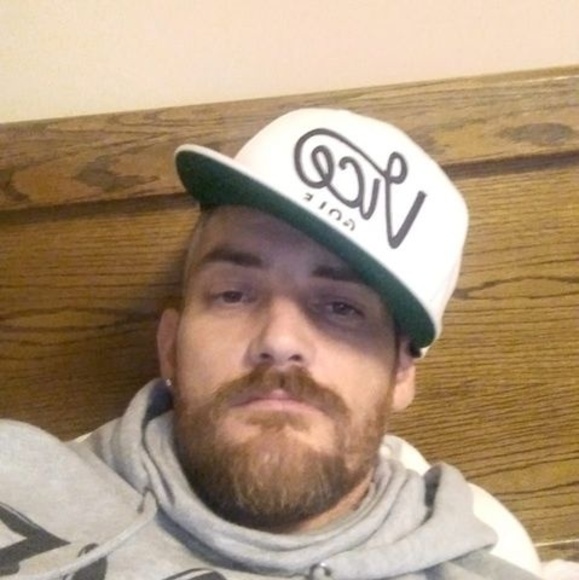 Profile Picture of Jeffery Murry (@jefferymurry602) on Poshmark