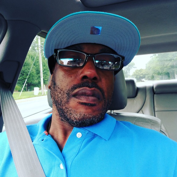 Profile Picture of Maurice Jacobs (@jacobsmaurice69) on Poshmark