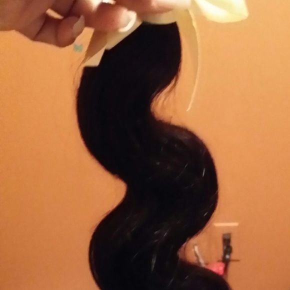 Profile Picture of Valissa Neely (@valissaneely) on Poshmark